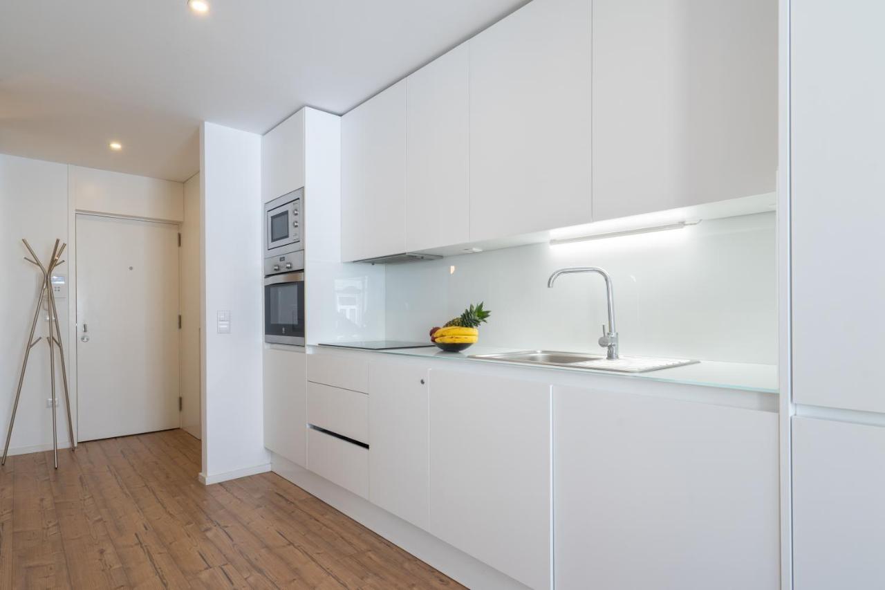 Host Wise - Charming Welcoming Flat - Centrally Located Apartment Porto