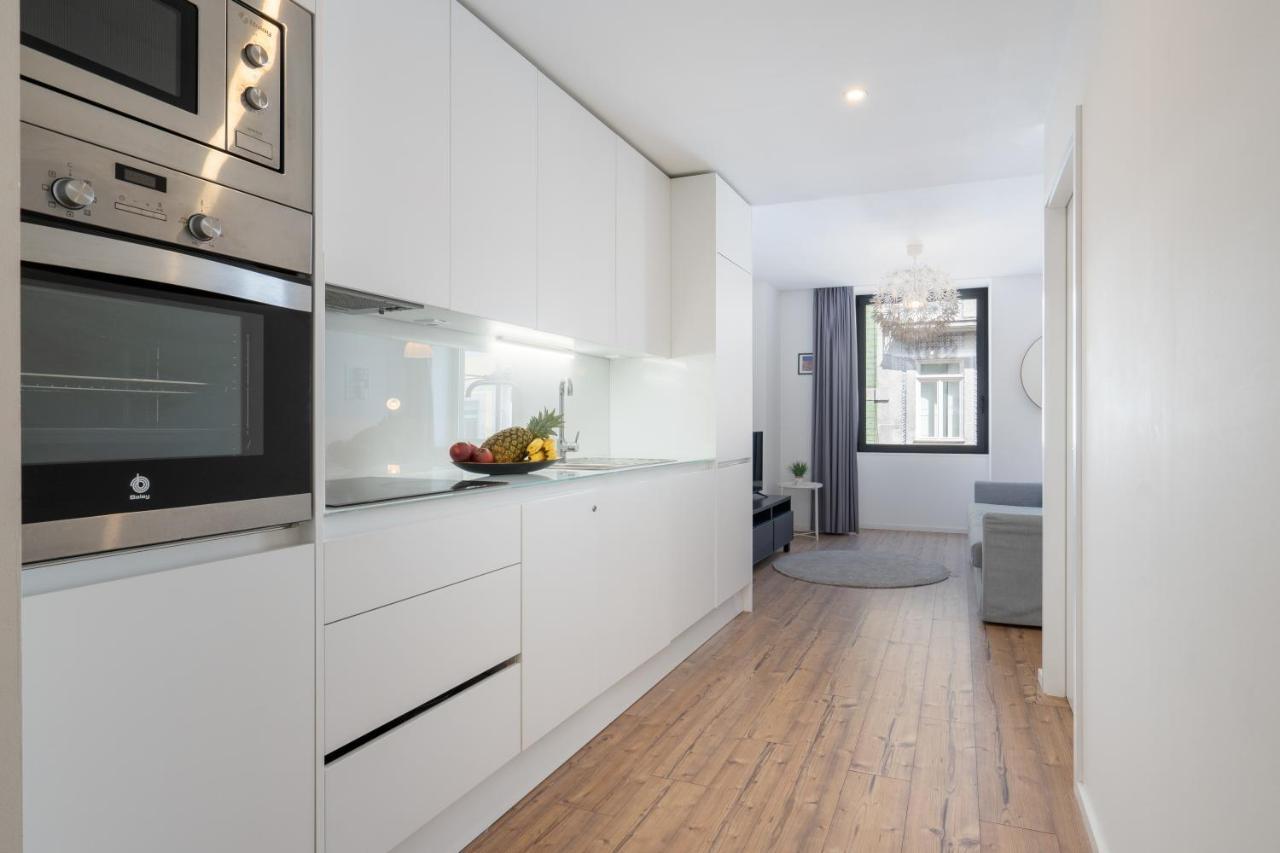 Apartment Host Wise - Charming Welcoming Flat - Centrally Located Porto