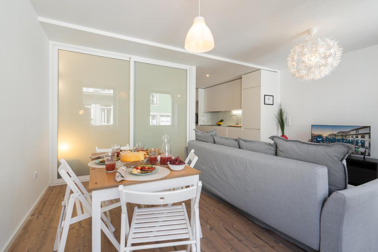 Apartment Host Wise - Charming Welcoming Flat - Centrally Located Porto