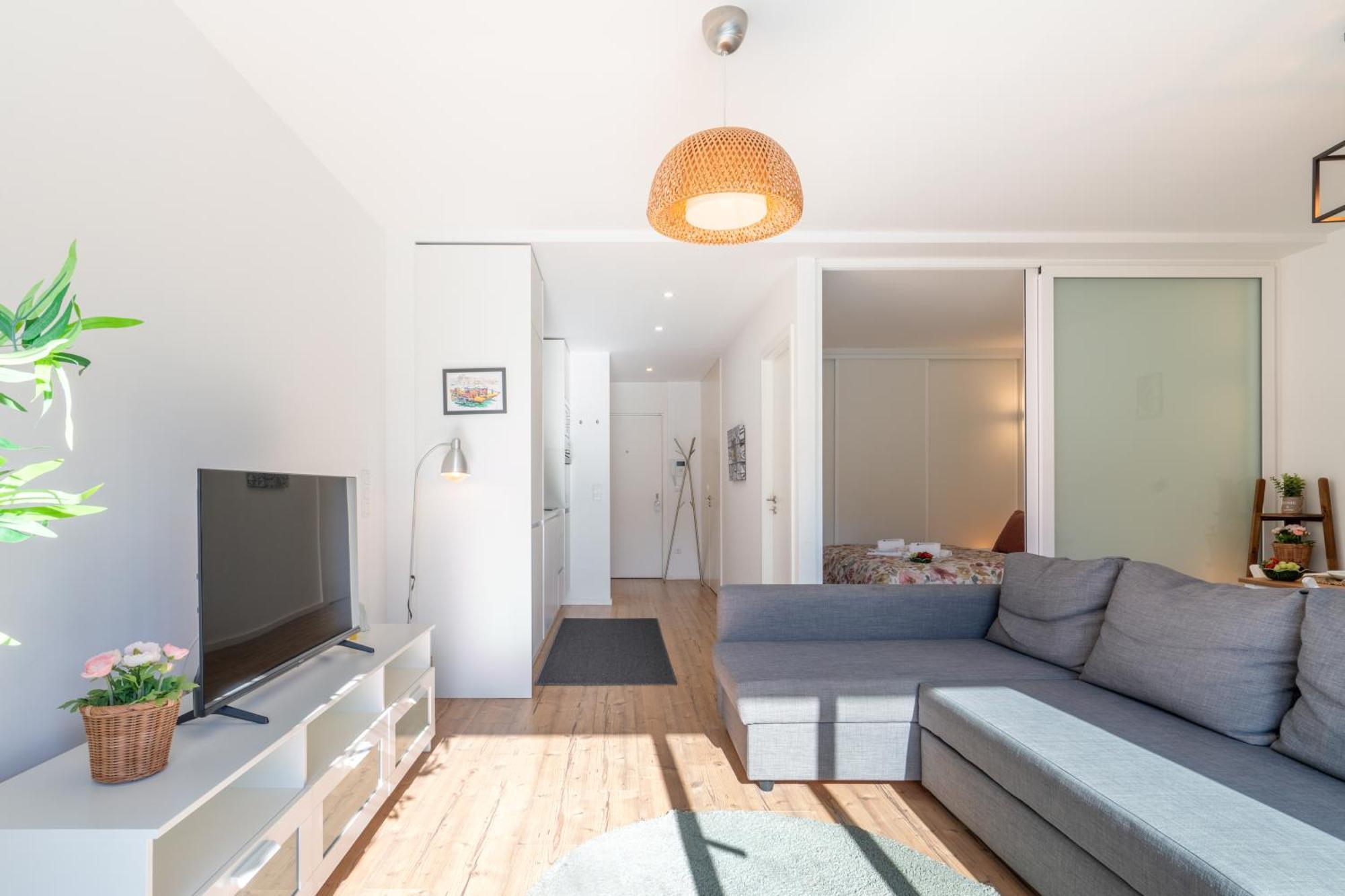Apartment Host Wise - Charming Welcoming Flat - Centrally Located Porto